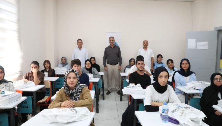 Başkan Mehmet Kuş’tan üniversite adaylarına destek sözü verdi