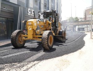 Haliliye Belediyesi'nden Veysel Karani Mahallesine asfalt hizmeti