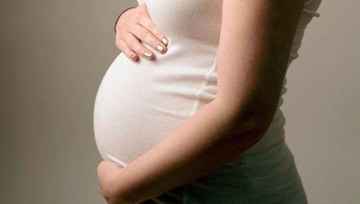 Riskli gebeliklerde yeni dönem: Bakanlık 49 tanıyla yakın takip başlatıyor