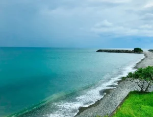 Olumsuz hava şartları 4 ilde denize girişi yasaklattı