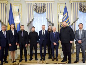 Zelenskiy: “Rusya Tarafından Kaçırılan Ukraynalı Çocukların Geri Dönüşü Bir Önceliktir”