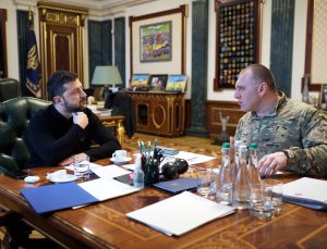 Zelenskiy’den Güçlü Mesaj: “Ukrayna’nın Uzun Menzilli Vuruş Kabiliyeti Artıyor”