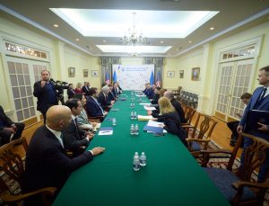 Zelenski: “Ukrayna’nın daha fazla enerjiye ihtiyacı var, bunu birlikte sağlayabiliriz”